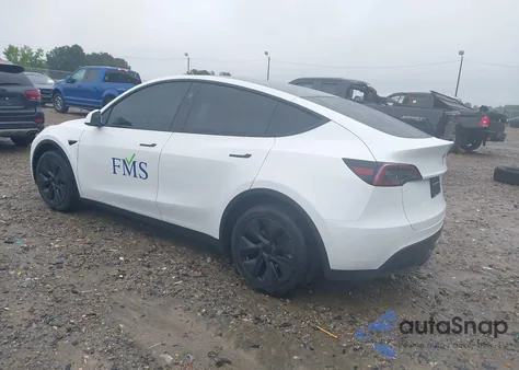 2024 Tesla Model Y Long Range Dual Motor All-Wheel Drive/Rwd from USA, damaged, VIN 7SAYGDED9RA331840